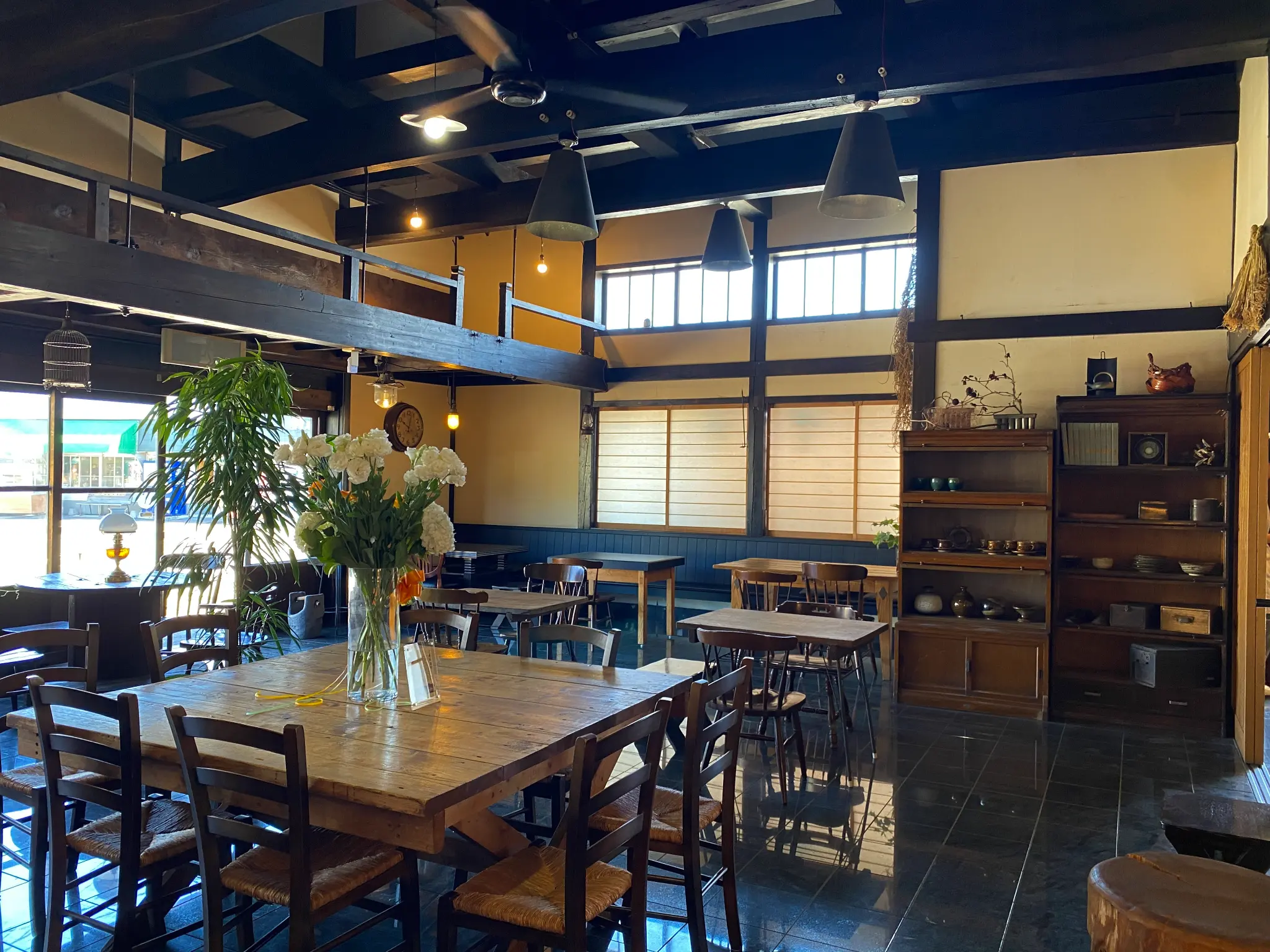 小樽茶房 店内の様子 - 古民家カフェの落ち着いた空間